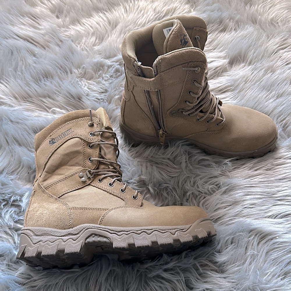ROCKY - Men’s 8” CT Duty - 9.5